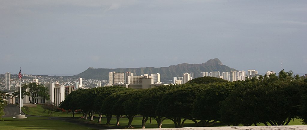 Honolulu and Diamondhead